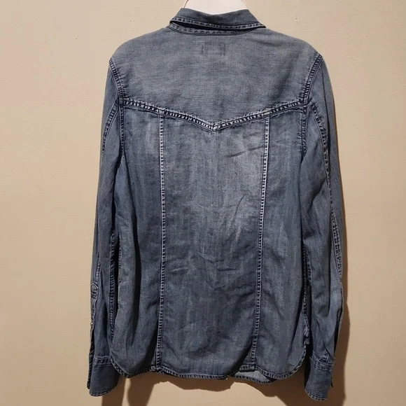 ❤️ J CREW CHAMBRAY WESTERN SHIRT / TOP WITH SNAP SHELL BUTTONS, 6 - Picture 11 of 11